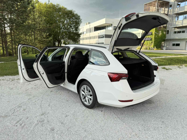 Škoda Octavia LED Matrični žarometi